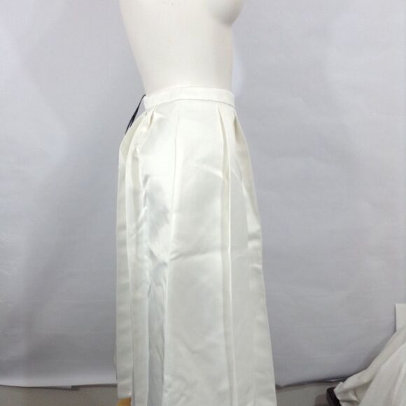 Lovers + Friends The Manhattan Skirt NWOT Size 2 - Picture 3 of 8